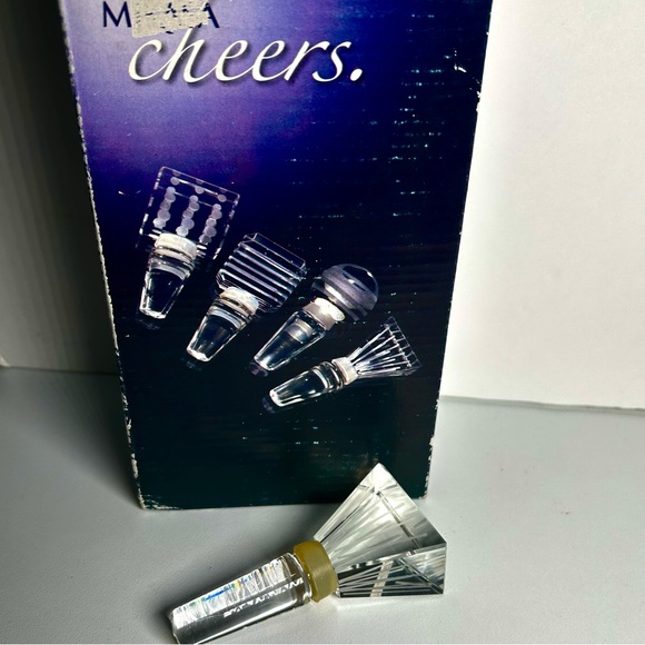 Mikasa CHEERS Lead Crystal Bottle Stopper Etched Lines Diamond Shaped Top NWOT - Picture 5 of 5